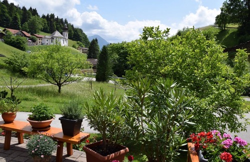 Berchtesgaden Apartment | Cozy Apartment Jennerblick: Ideal for Couples, 10/10 Rating