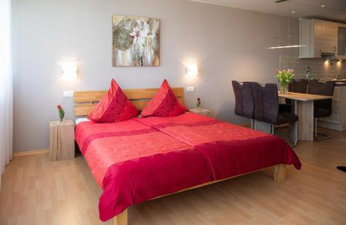 Markdorf Apartment | Inviting Apartment "Köhler" with Breathtaking Lake Views
