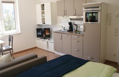 Kaprun Apartment | Tranquil Apartment with Terrace in Kaprun, Salzburg