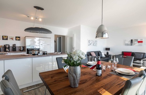 Garz Apartment | Relaxing Oasis on the Lagoon with Spa and Child-Friendly Amenities