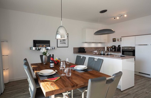 Garz Apartment | Relaxing Oasis on the Lagoon with Spa and Child-Friendly Amenities