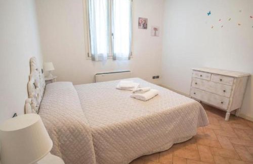 Moniga del Garda Apartment | Relaxing Apartments in Moniga, Italy with Pool & Pet Access