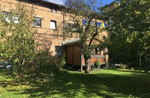 Ziethen Apartment | Top-Rated Apartment Kastanienblick with Pool & Family Amenities