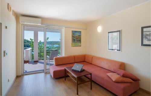 Banjole Apartment | Family-Friendly 2 Bedroom Apartment in Pula, Rated 9/10