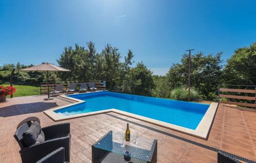 Radetici Apartment | Pet-Friendly Apartment Kata with Private Pool & High Rating