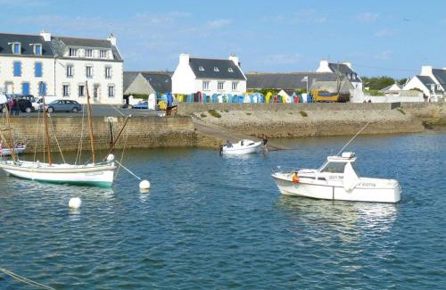 Penmarch Apartment | Pet-Friendly Apartment in Kerity-Penmarc'h - Rated 9/10