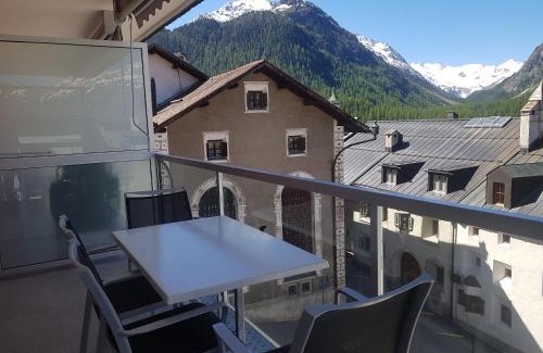 Pontresina Apartment | Cozy Apartment Kesch Chesa Quadrella - Guest Rated 9.3