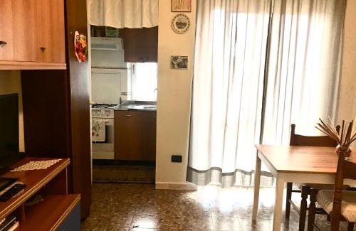 Vittoria House | Budget-Friendly Apartment Key with Breakfast Included