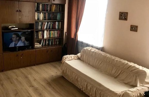 Dausuzskoe Apartment | Cozy Apartment Khatueva 4: Pet-Friendly & Breakfast Included