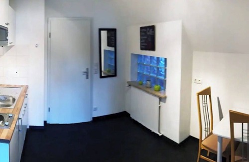 Coburg Apartment | Central Apartment "Khorsandi Eins" with Spa & Pet-Friendly Amenities
