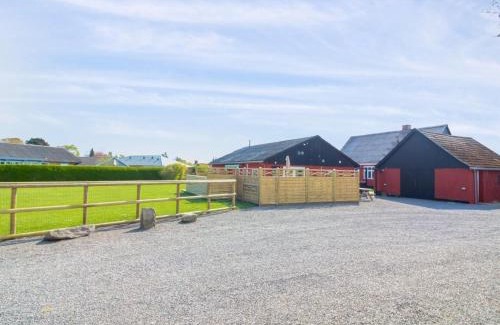 Balka Apartment | Family-Friendly Apartment Kiana - Steps from the Sea in Bornholm