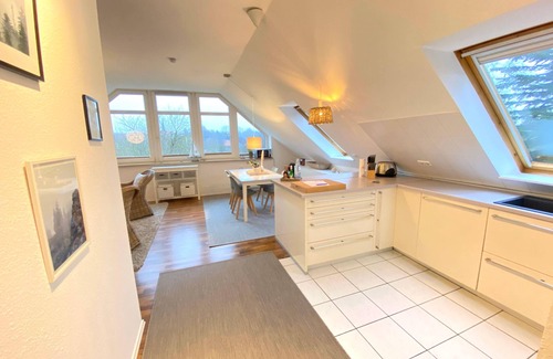 Wellsee Apartment | Pet-Friendly Apartment Kieler FeWo No.1 with Breakfast Included