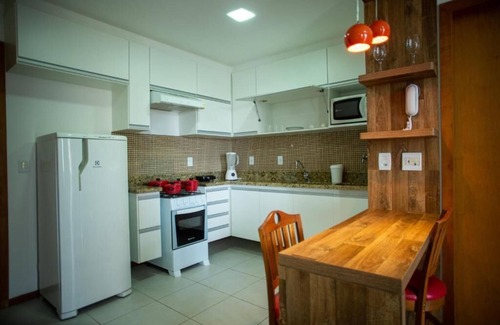 Praia de Itaparica House | Oceanfront Apartment with Kitchen by Itaparica Beach
