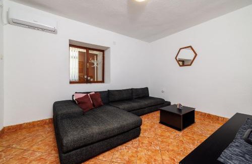 Senj Apartment | Top-Rated Family-Friendly Apartments Klara Await You