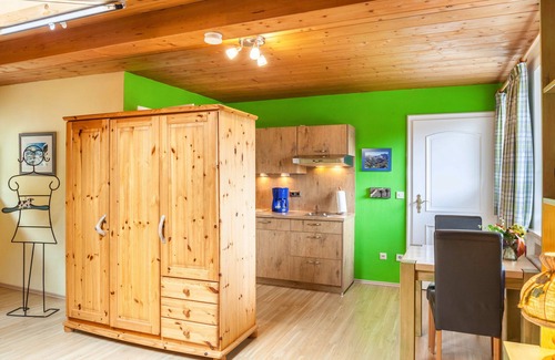 Hammersbach Apartment | Scenic Apartment 'Kleisl' with Mountain View & Garden