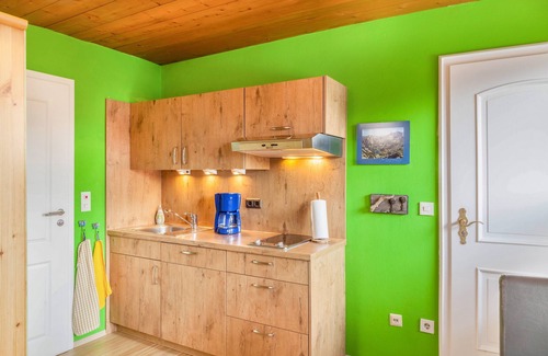 Hammersbach Apartment | Scenic Apartment 'Kleisl' with Mountain View & Garden