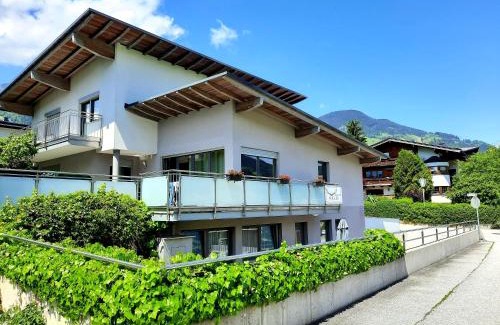 Fuegen Apartment | Pet-Friendly Apartment Kogler with Oceanfront Views