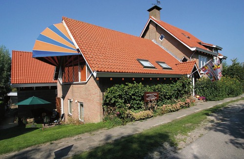 Wissenkerke Apartment | Apartment Komeet by Interhome