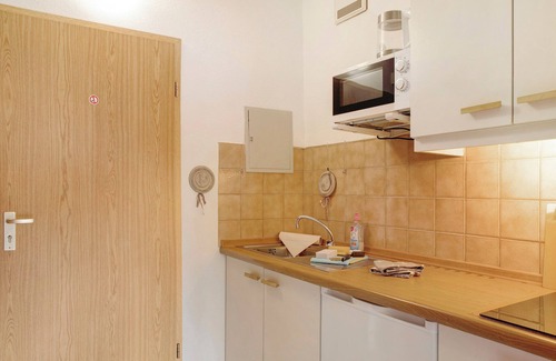 Haidmuhle Apartment | Lake View Apartment 'Kreuzbachhof - 7' with Balcony & Spa
