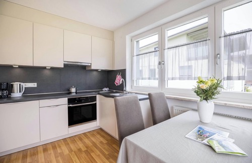 Perca Apartment | Cozy Apartment “Kronsun - Harmonie” with Mountain Views