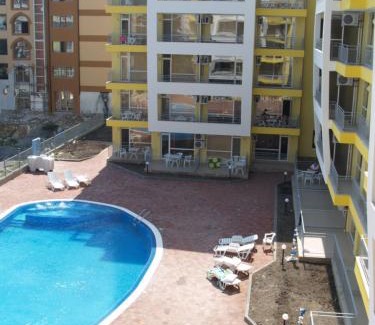 Chaika Apartment | Oceanfront Apartment L4 with Pool & Spectacular Views
