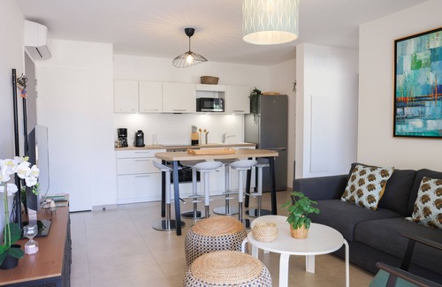 Marine de Saint Ambroggio Apartment | Seaside Apartment La Balagne: Pool, Ocean View & Terrace