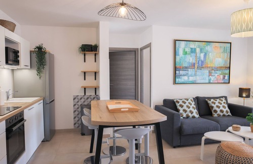 Marine de Saint Ambroggio Apartment | Seaside Apartment La Balagne: Pool, Ocean View & Terrace