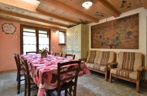 Prata Camportaccio Apartment | Pet-Friendly Apartment La Cá Vegia-2 with High Guest Ratings