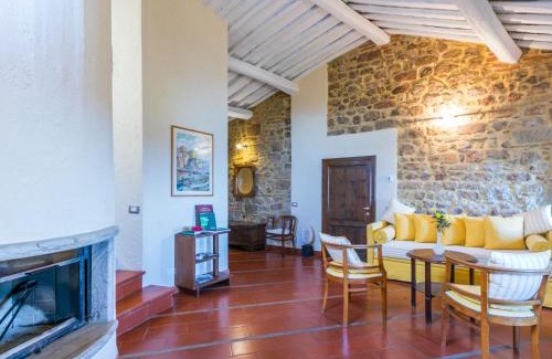 Casale Marittimo Apartment | Family-Friendly Apartment La Casa di Alice for Memorable Stays