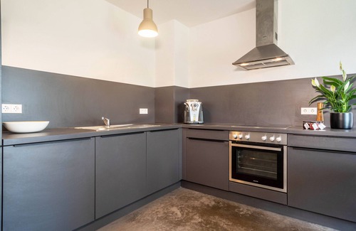 Doberatsweiler Apartment | Sea View Apartment 'La Casa Nel Verde' with Private Terrace