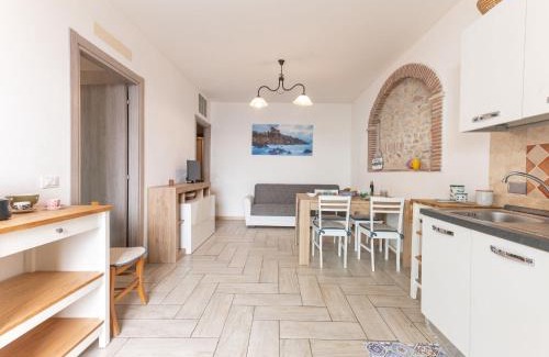 Follonica Apartment | Oceanfront Apartment La Casetta dei Pescatori Awaits You