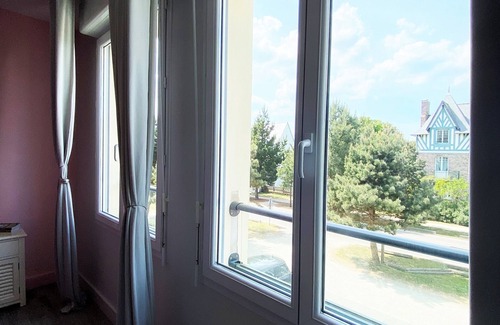 Sables-d'Or-les-Pins Apartment | Oceanfront Retreat: Apartment La Colline - Villas des Sables