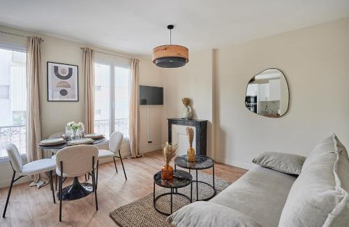 Puteaux Apartment | Kid-Friendly Apartment La Défense with Top Guest Ratings