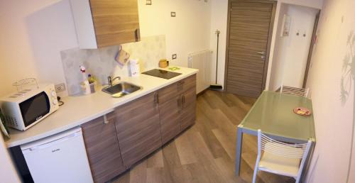 Carciano Apartment | Explore Apartment La Gatta Viola: Top-Rated Family Retreat