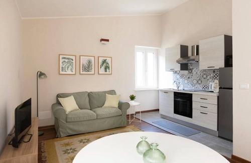 Mossa Apartment | Apartment 'La Ginestra - Pinot Grigio' with Shared Garden, Wi-Fi and Air Conditioning