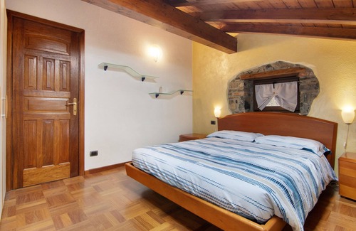 Lanzo d'Intelvi Apartment | Relax at Apartment "La Mansarda di Eros e Tiziana" with Views