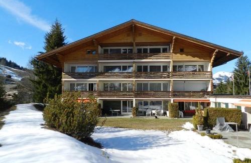 Zweisimmen Nr Gstaad Apartment | Pet-Friendly Retreat: Apartment La Sarine 13 Awaits You