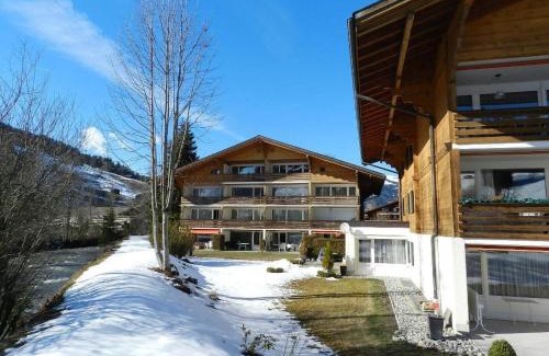 Zweisimmen Nr Gstaad Apartment | Pet-Friendly Retreat: Apartment La Sarine 13 Awaits You