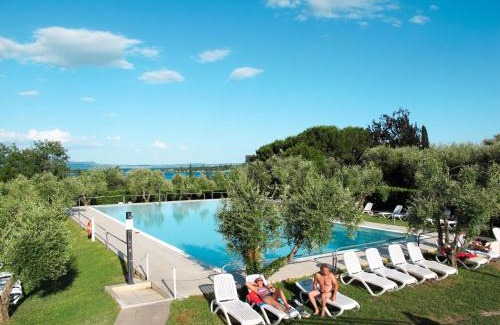 Villaggio Sanghen Apartment | Pet-Friendly Apartment La Stalla with Oceanfront Pool