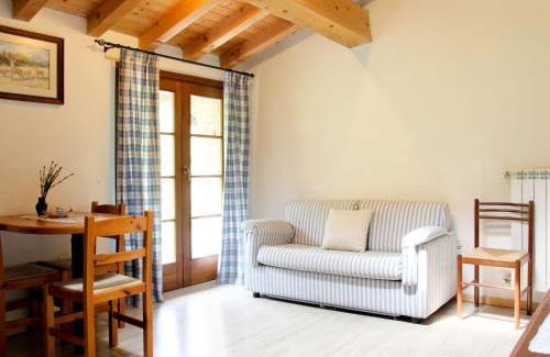 Voiandes Apartment | Pet-Friendly Apartment La Tartufaia-6 with Pool Access