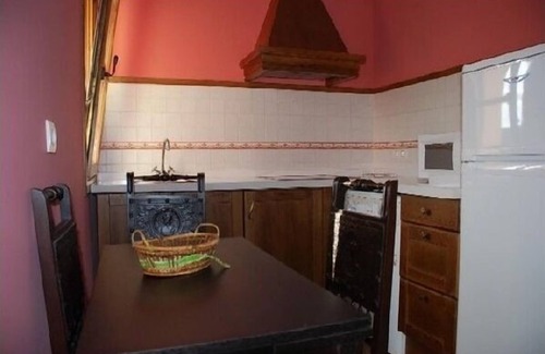 Cangas de Onis Cottage | Cozy Oceanfront Apartment la Trapa - Guest Rated 9.8/10