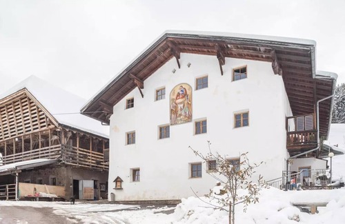 Castelrotto Apartment | Experience 'Ladinser Hof Kuschelecke' with Mountain Views
