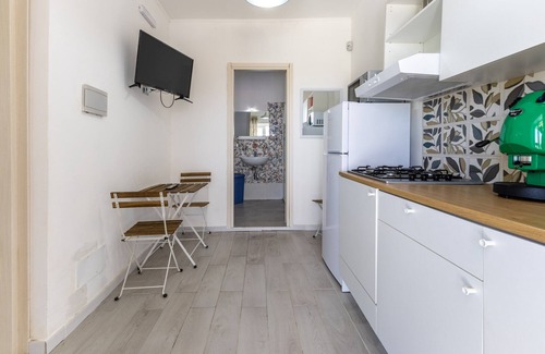 Granelli Apartment | Oceanfront Apartment "Laguna Blu" with Private Terrace & Wi-Fi