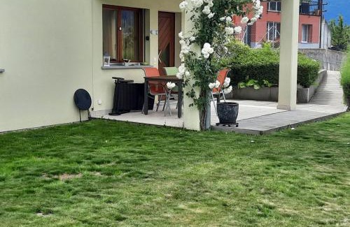 Piazzogna Apartment | Child-Friendly Apartment Lakeview La Marea for Your Getaway