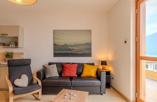 San Siro Apartment | Family-Friendly Apartment Le Vele with Pool Access