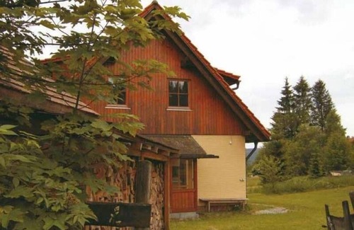 Freudenstadt Apartment | Guest Rated 10/10: Apartment Landhaus Graf with Kitchen & Pets