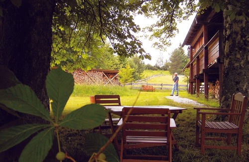 Freudenstadt Apartment | Guest Rated 10/10: Apartment Landhaus Graf with Kitchen & Pets