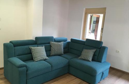 Tolmin Apartment | Top-Rated Apartment Lapanja: Family-Friendly with Kitchen