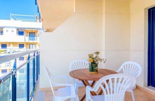 Moncofar Apartment | Relax at Apartment Las Dunas with Oceanfront Views