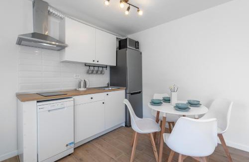 Lapad Apartment | Family-Friendly Apartment Laura in Scenic Lapad